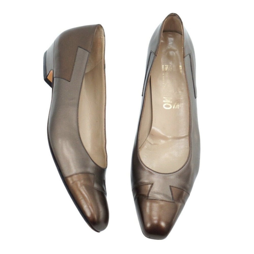 SALVATORE FERRAGAMO Leather Classic Low Heel Pump